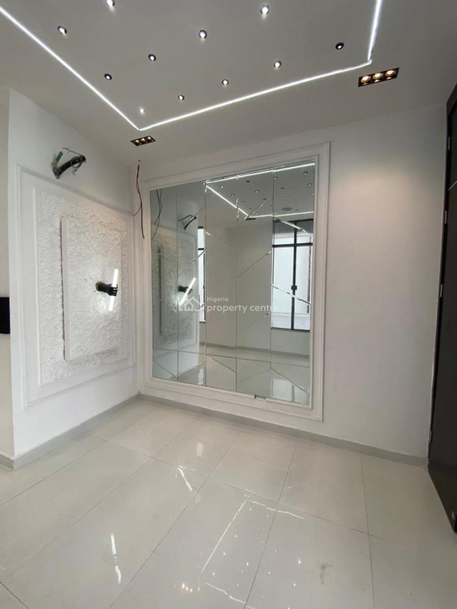 Excellent 5 Bedroom Duplex with a Pool,cinema,bq, Chevron, Lekki, Lagos, House for Sale