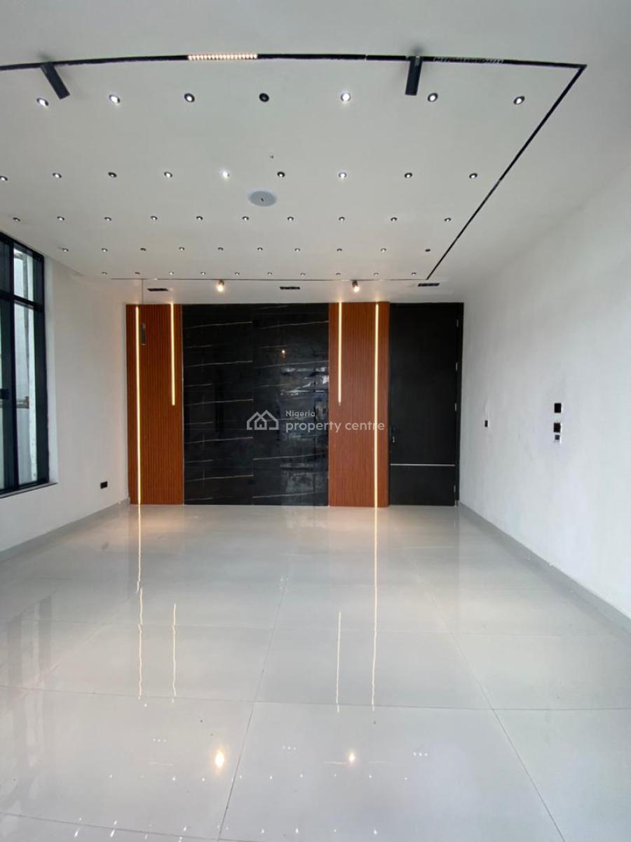 Excellent 5 Bedroom Duplex with a Pool,cinema,bq, Chevron, Lekki, Lagos, House for Sale