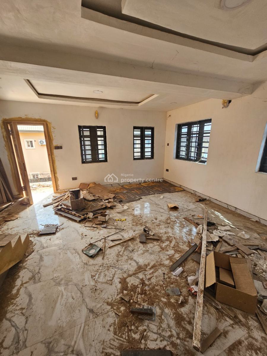 Luxury 4 Bedroom Fully Detached Duplex with Bq, Lagos, Olowora, Magodo, Lagos, Detached Duplex for Sale