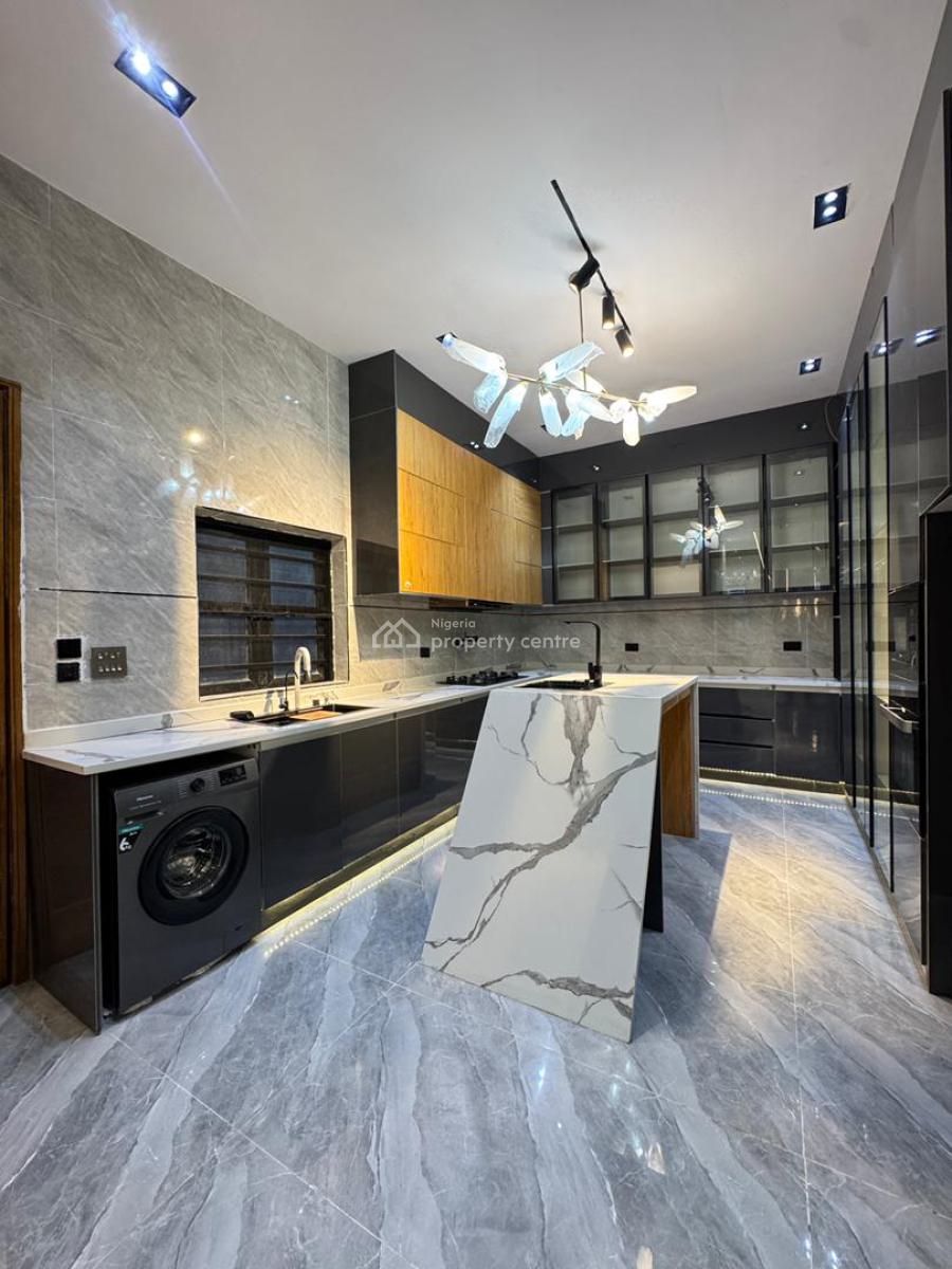 Luxuriously Finished 2 Bedroom Apartment, Igbo Efon, Lekki, Lagos, Block of Flats for Sale