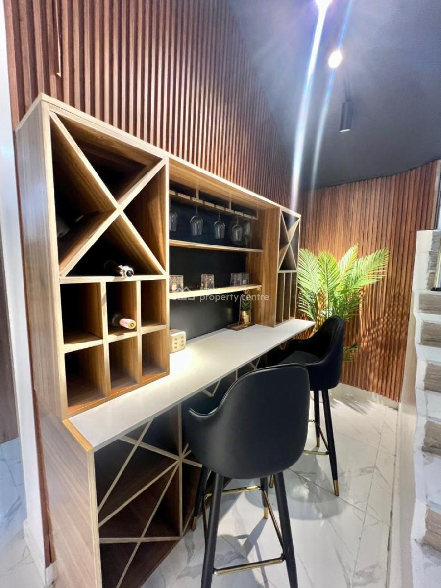 Luxury 4 Bedroom Semi-detached Apartment with Xbox and Snooker., Ikota, Lekki, Lagos, Flat / Apartment Short Let