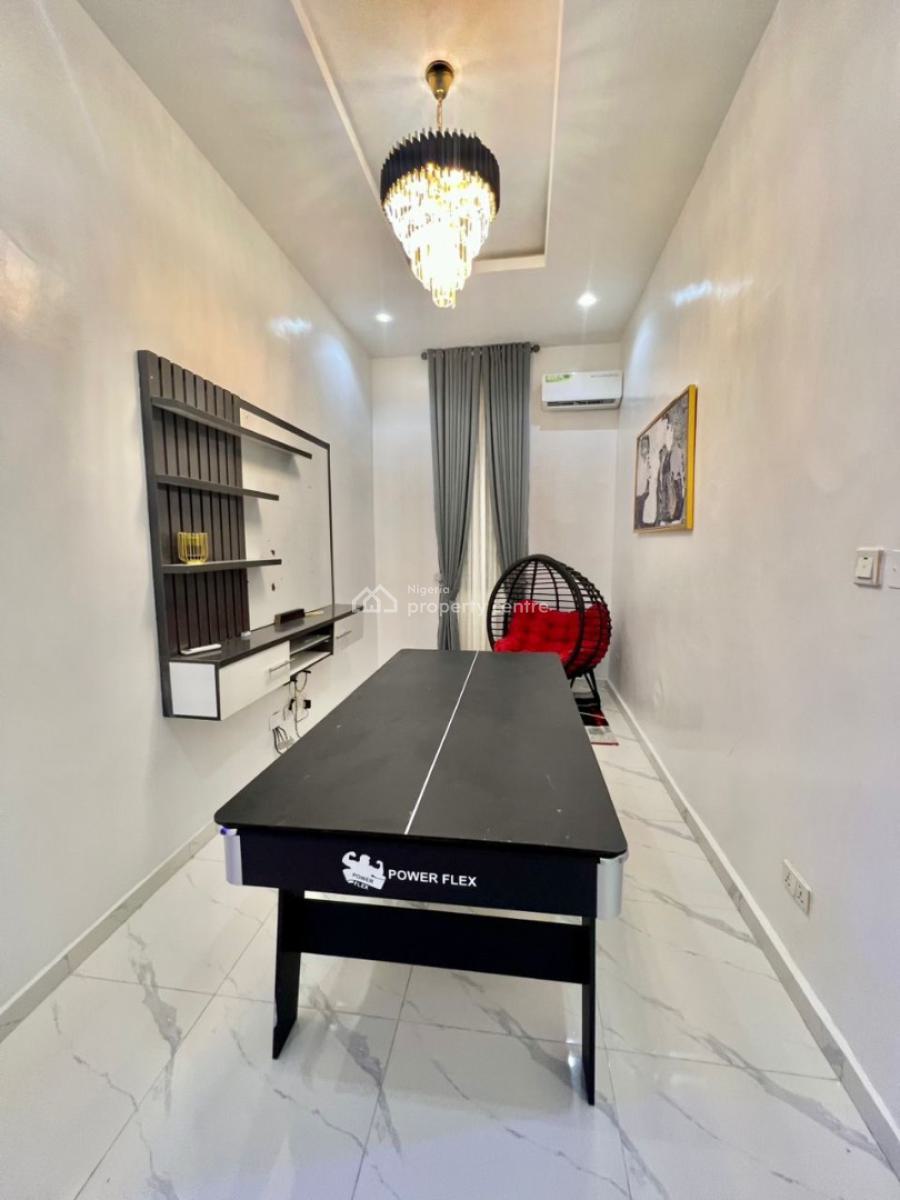 Luxury 4 Bedroom Semi-detached Apartment with Xbox and Snooker., Ikota, Lekki, Lagos, Flat / Apartment Short Let