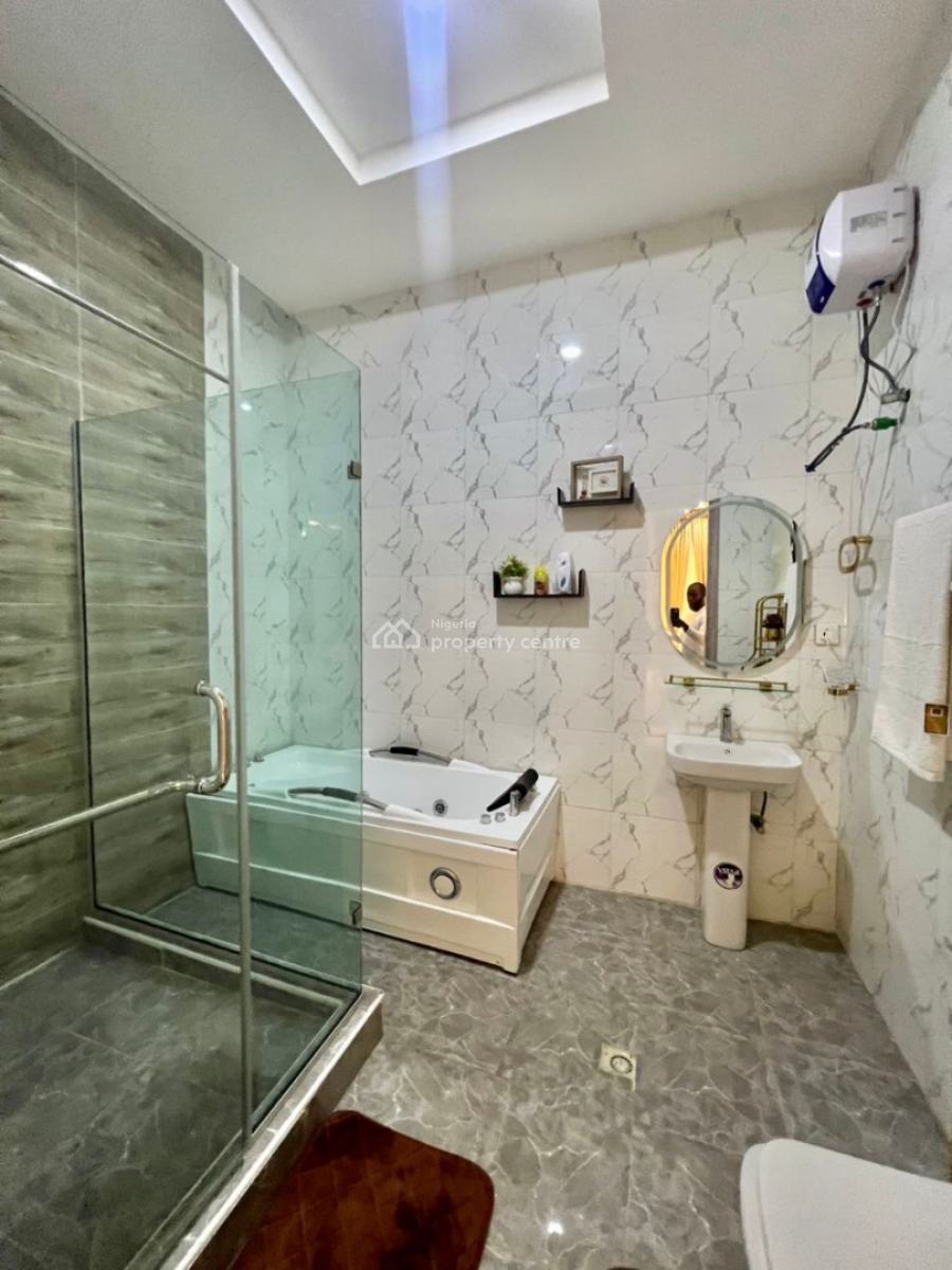 Luxury 4 Bedroom Semi-detached Apartment with Xbox and Snooker., Ikota, Lekki, Lagos, Flat / Apartment Short Let