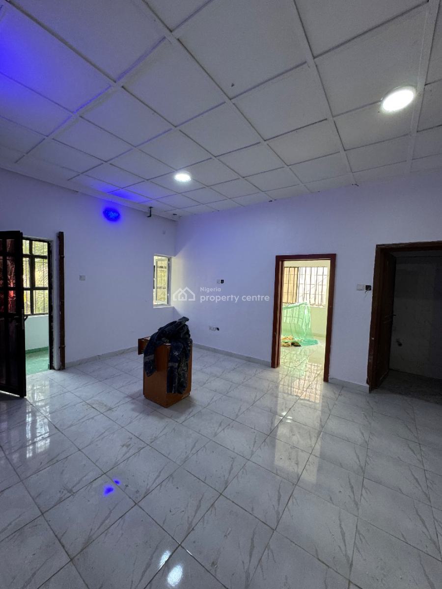 Miniflat, Off Admiralty, Lekki Phase 1, Lekki, Lagos, Mini Flat (room and Parlour) for Rent