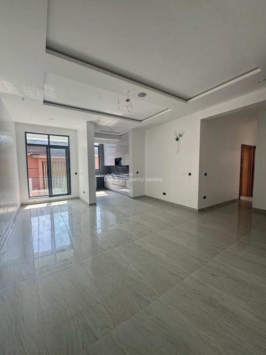 2 Bedroom Apartment, Lekki Phase 1, Lekki, Lagos, Flat / Apartment for Sale