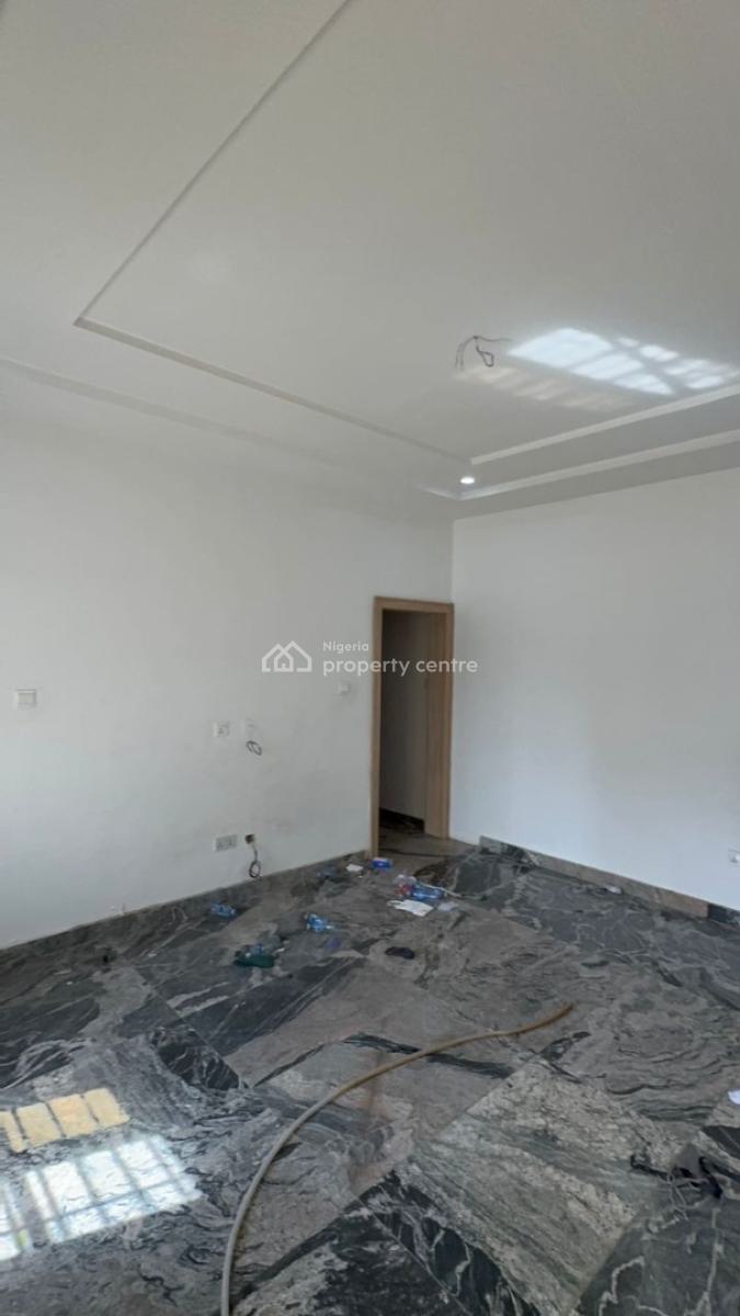 Tastefully Finished Spacious Standard Standard Built.   3 Bedrooms Ter, Jahi By Gilmor, Jahi, Abuja, Terraced Duplex for Rent