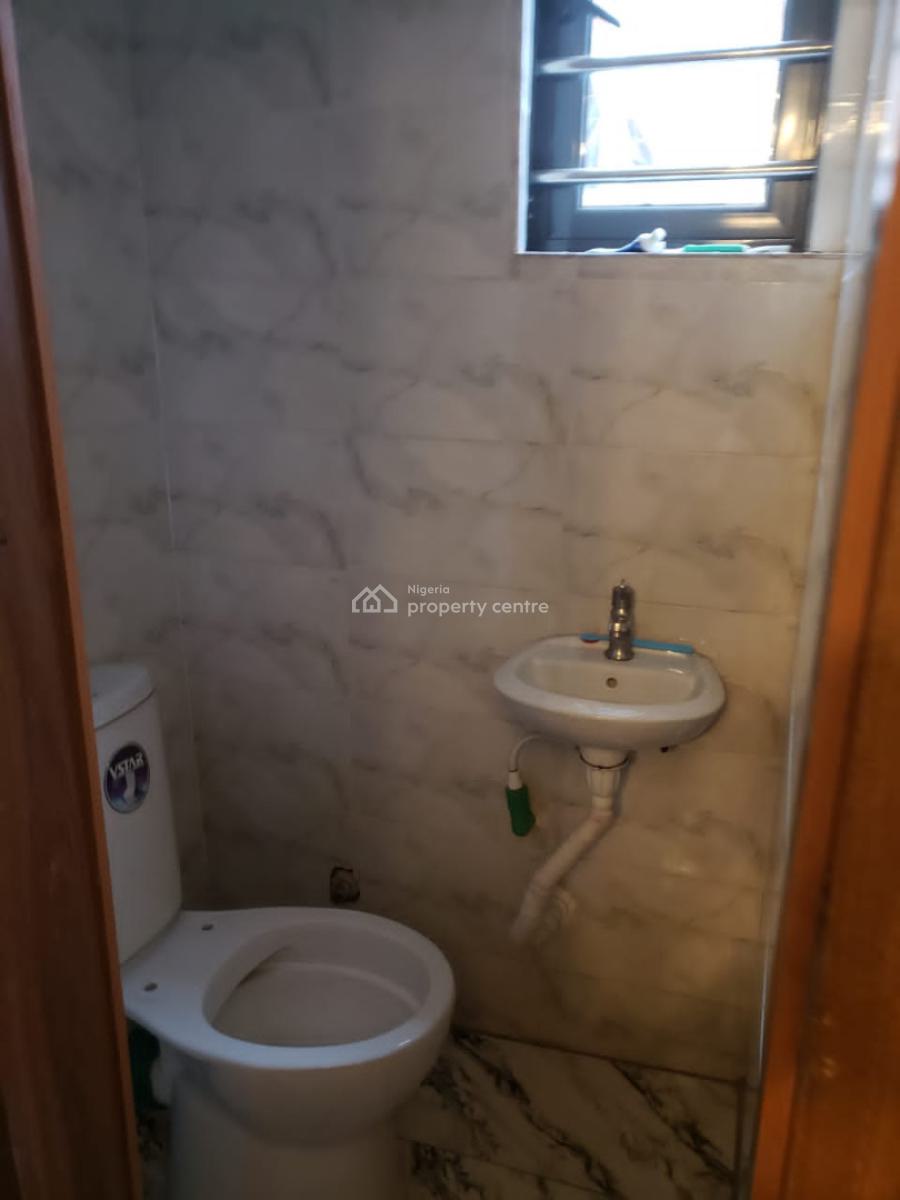 Executive 3 Bedroom Duplex Fpr Let, River Valley Estate, Ojodu, Lagos, Terraced Duplex for Rent