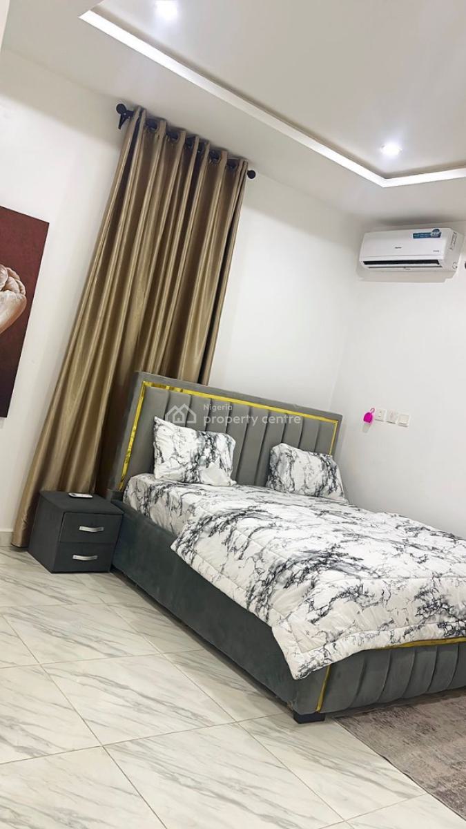 Luxury 3-bedroom  Apartment, Paradise Estate Road, Life Camp, Life Camp, Abuja, Flat / Apartment Short Let