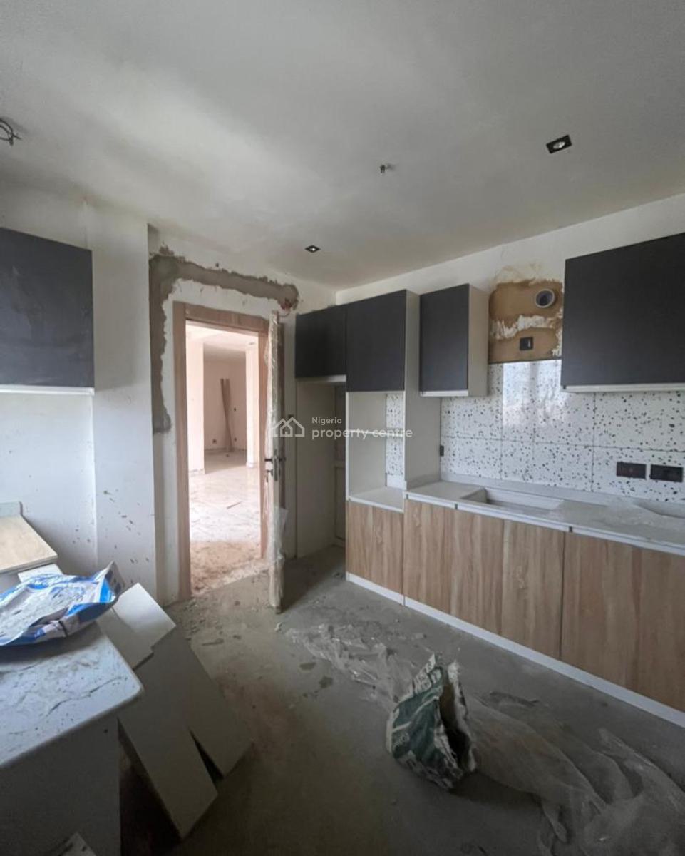 Newly Built 2 Bedroom Apartment, Ikate, Lekki, Lagos, Block of Flats for Sale