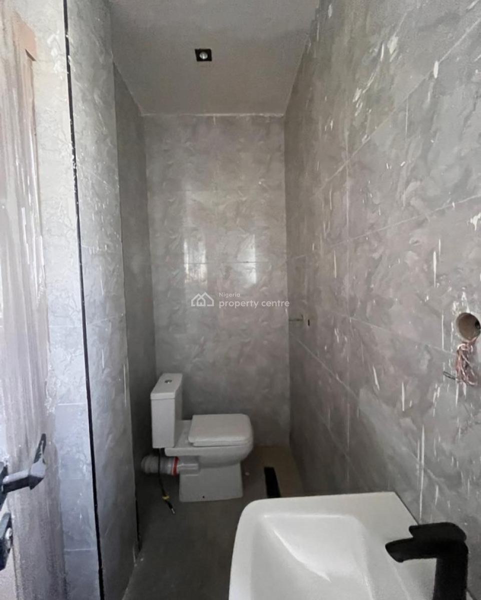 Newly Built 2 Bedroom Apartment, Ikate, Lekki, Lagos, Block of Flats for Sale