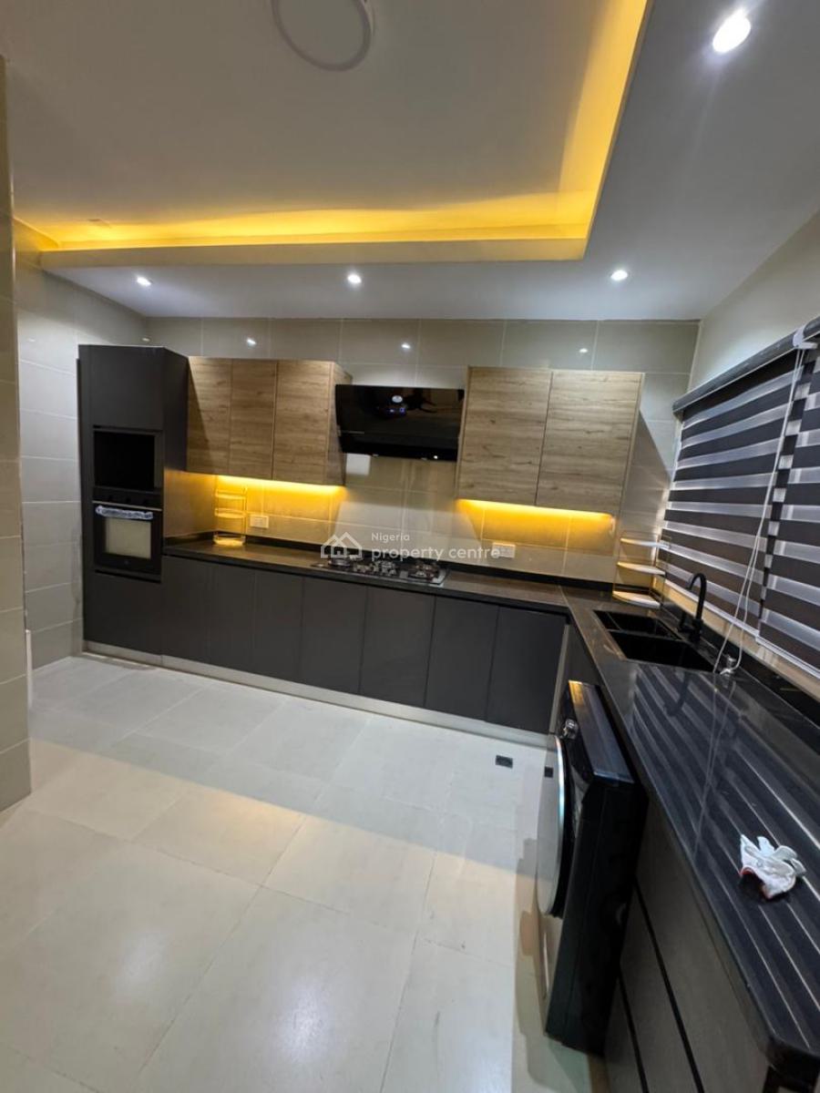 Luxuriously Furnished 3bedroom Apartment with Swimming Pool, Victoria Island (vi), Lagos, Flat / Apartment for Rent