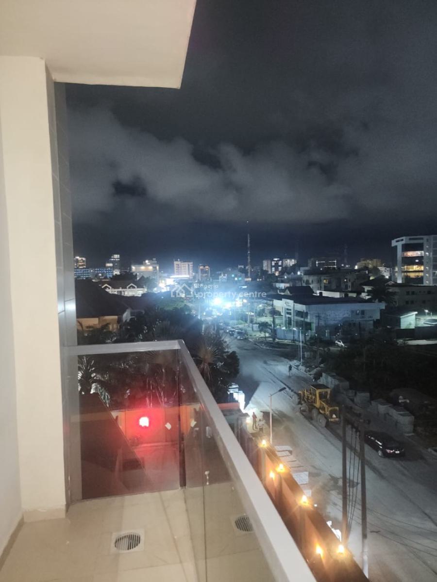 Luxuriously Furnished 3bedroom Apartment with Swimming Pool, Victoria Island (vi), Lagos, Flat / Apartment for Rent