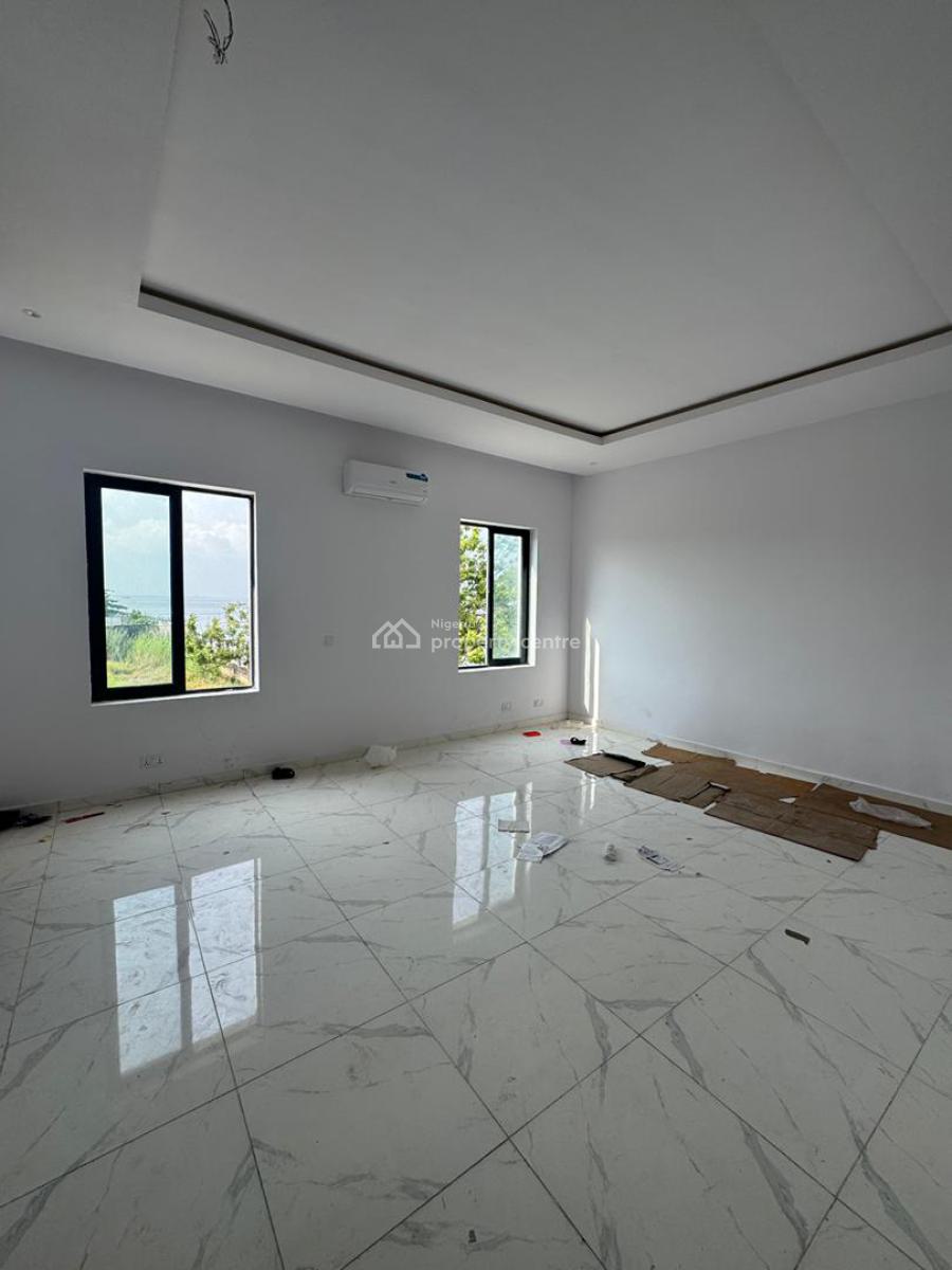 Waterfront Spacious 5bedroom Tearrce  Duplex, Off Admiralty Road, Lekki Phase 1, Lekki, Lagos, Terraced Duplex for Rent