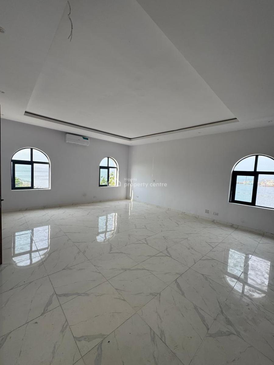 Waterfront Spacious 5bedroom Tearrce  Duplex, Off Admiralty Road, Lekki Phase 1, Lekki, Lagos, Terraced Duplex for Rent