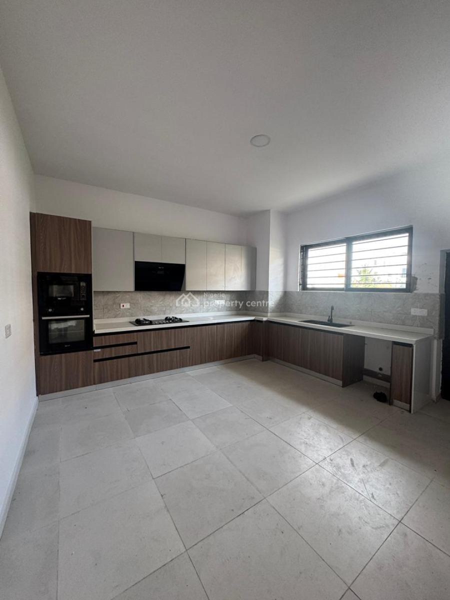 Waterfront Spacious 5bedroom Tearrce  Duplex, Off Admiralty Road, Lekki Phase 1, Lekki, Lagos, Terraced Duplex for Rent