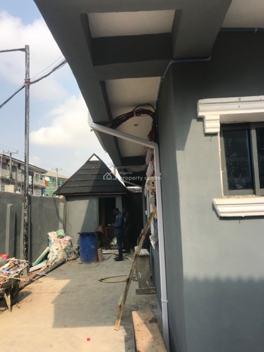 Newly Built Studio  Apartment (roomself Contained), Apata Street Shomolu Lagos, Shomolu, Lagos, Self Contain (single Rooms) for Rent