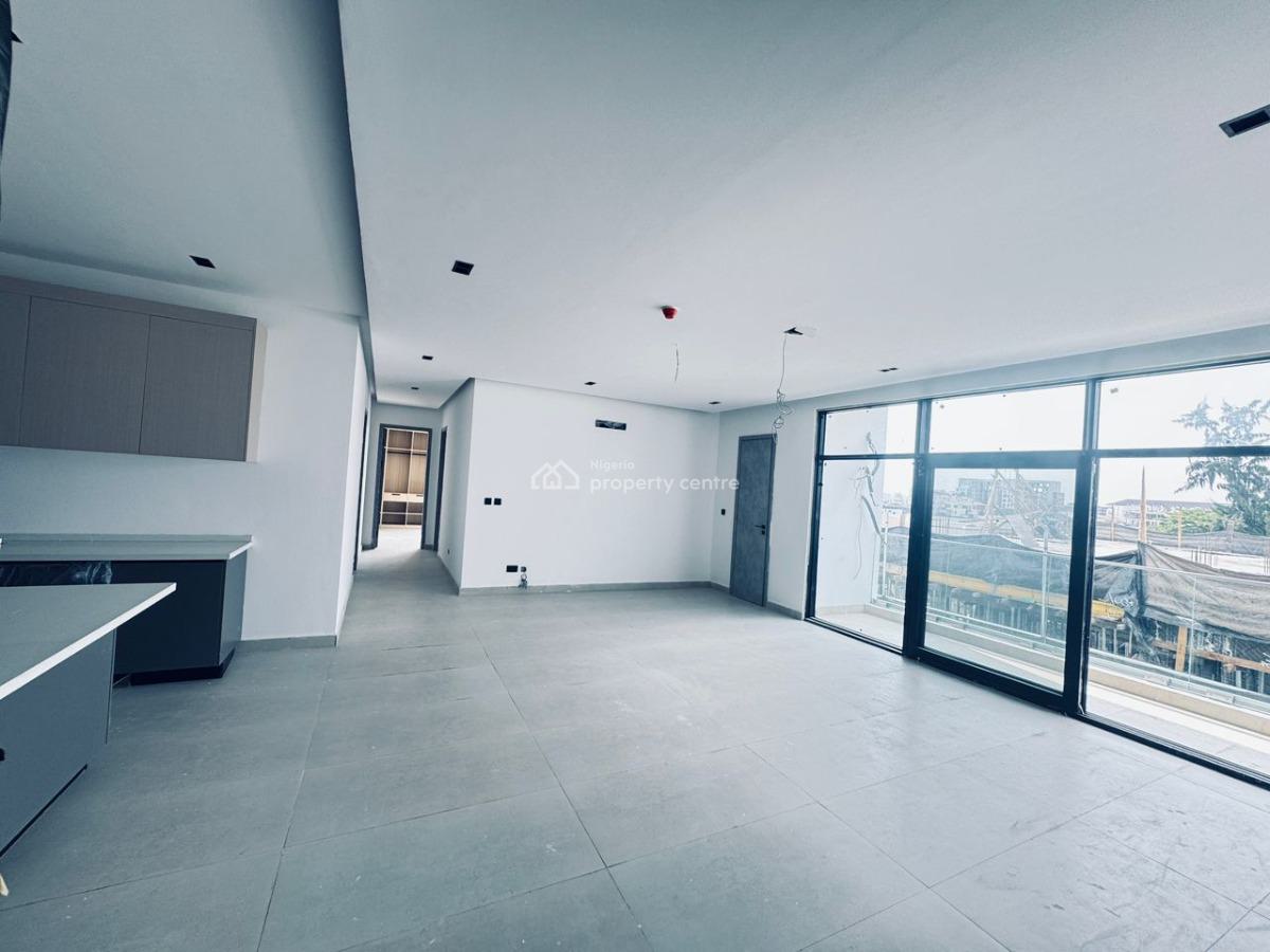 2bedroom Apartment, Lekki Phase 1, Lekki, Lagos, Flat / Apartment for Sale