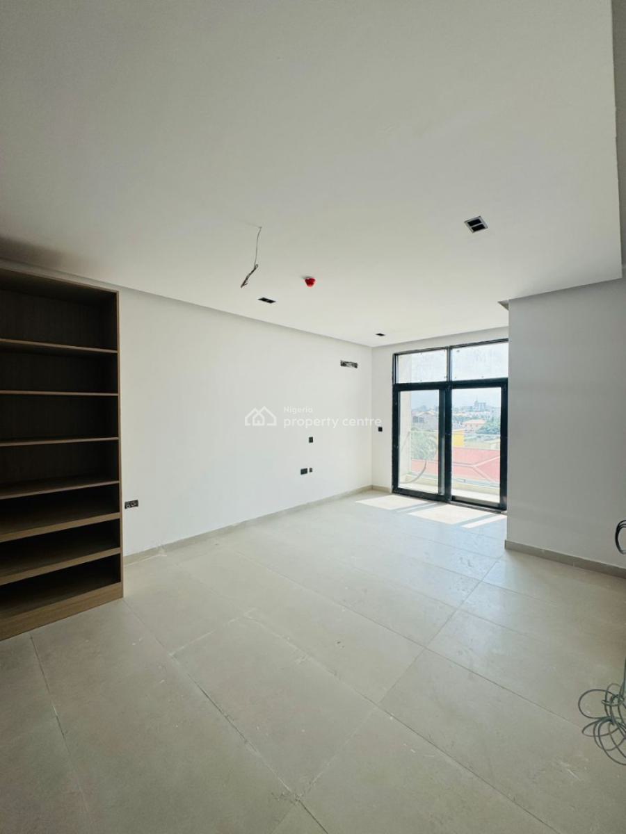 2bedroom Apartment, Lekki Phase 1, Lekki, Lagos, Flat / Apartment for Sale