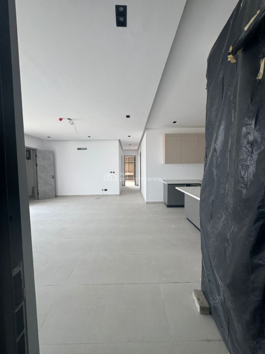 2bedroom Apartment, Lekki Phase 1, Lekki, Lagos, Flat / Apartment for Sale