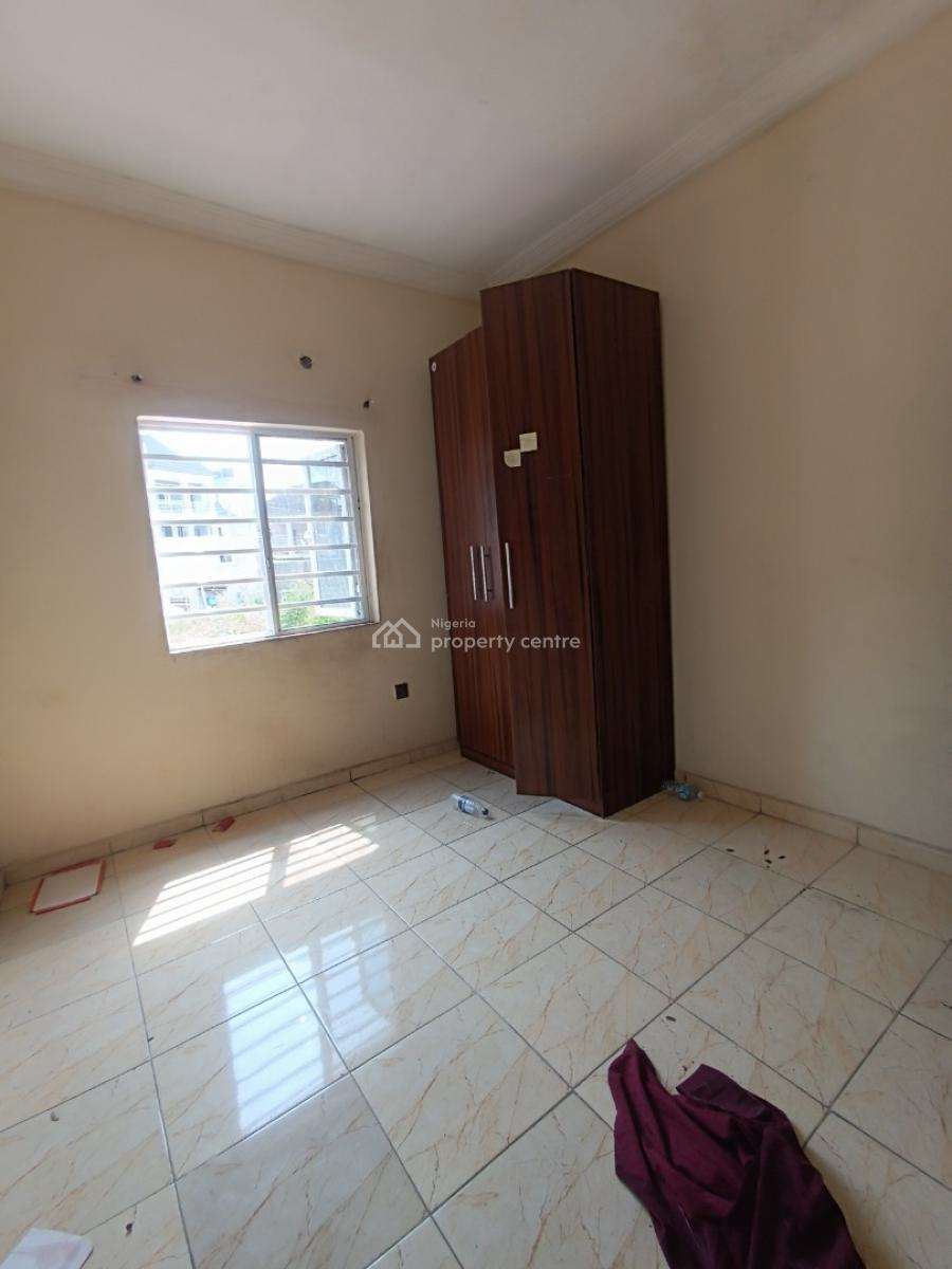 a Well Built Room and Parlor, Ogombo Abraham Adesunya Road, Lekki Phase 2, Lekki, Lagos, Mini Flat (room and Parlour) for Rent