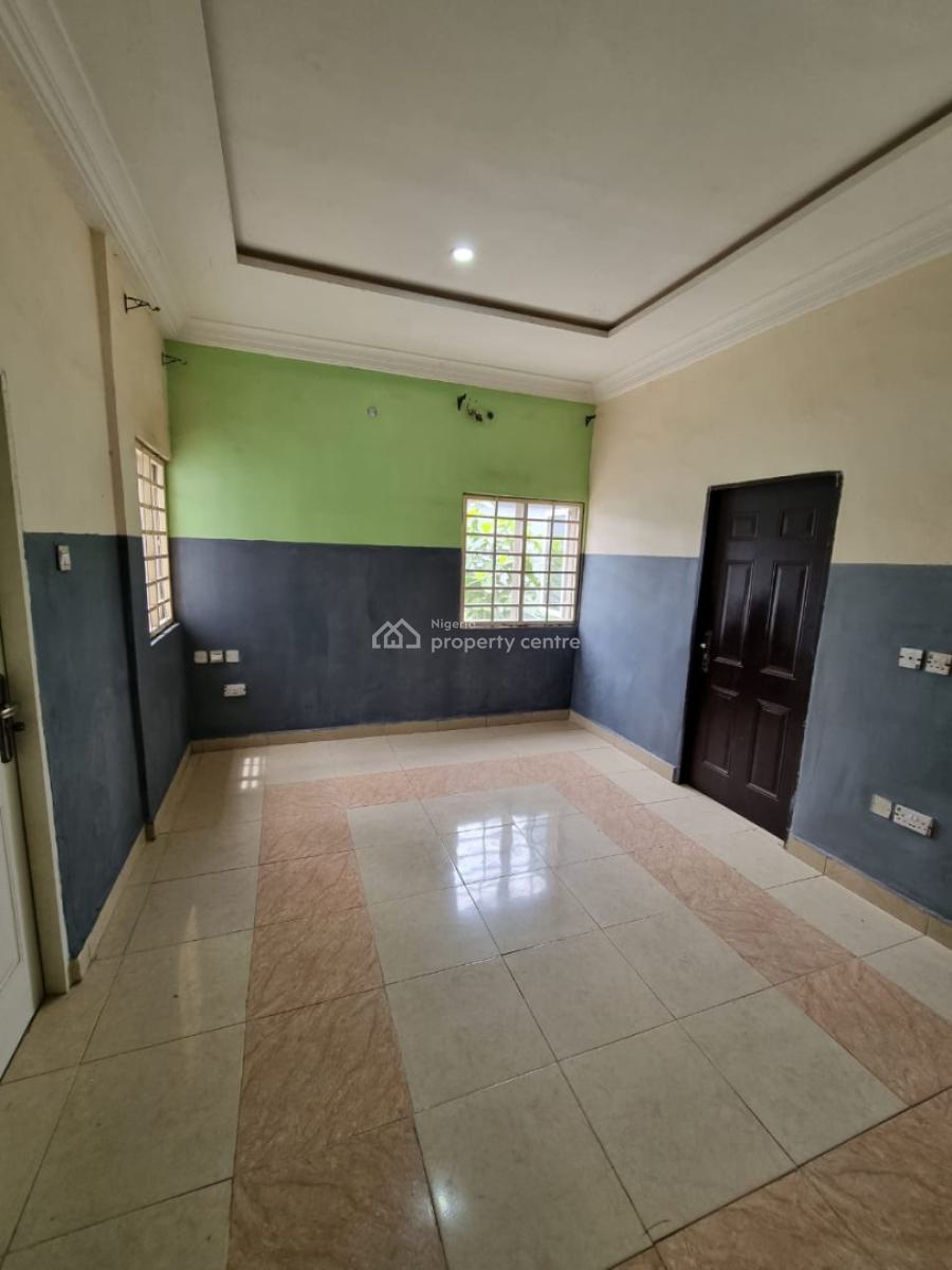 Well Built 4 Bedroom Bungalow with Two Living Rooms, Fo1 Kubwa, Kubwa, Abuja, Detached Bungalow for Rent