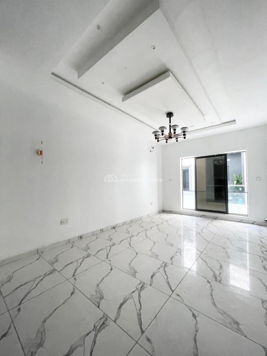 Lovely 2 Bedroom Apartment, Ologolo, Ologolo, Lekki, Lagos, Flat / Apartment for Sale