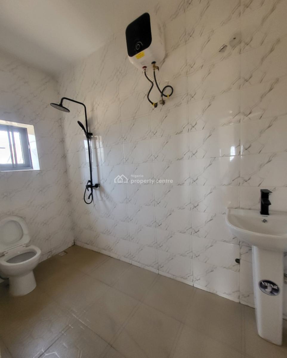 Luxurious Brand New 3bedroom Flat with Bq, By American International School, Durumi, Abuja, Block of Flats for Sale