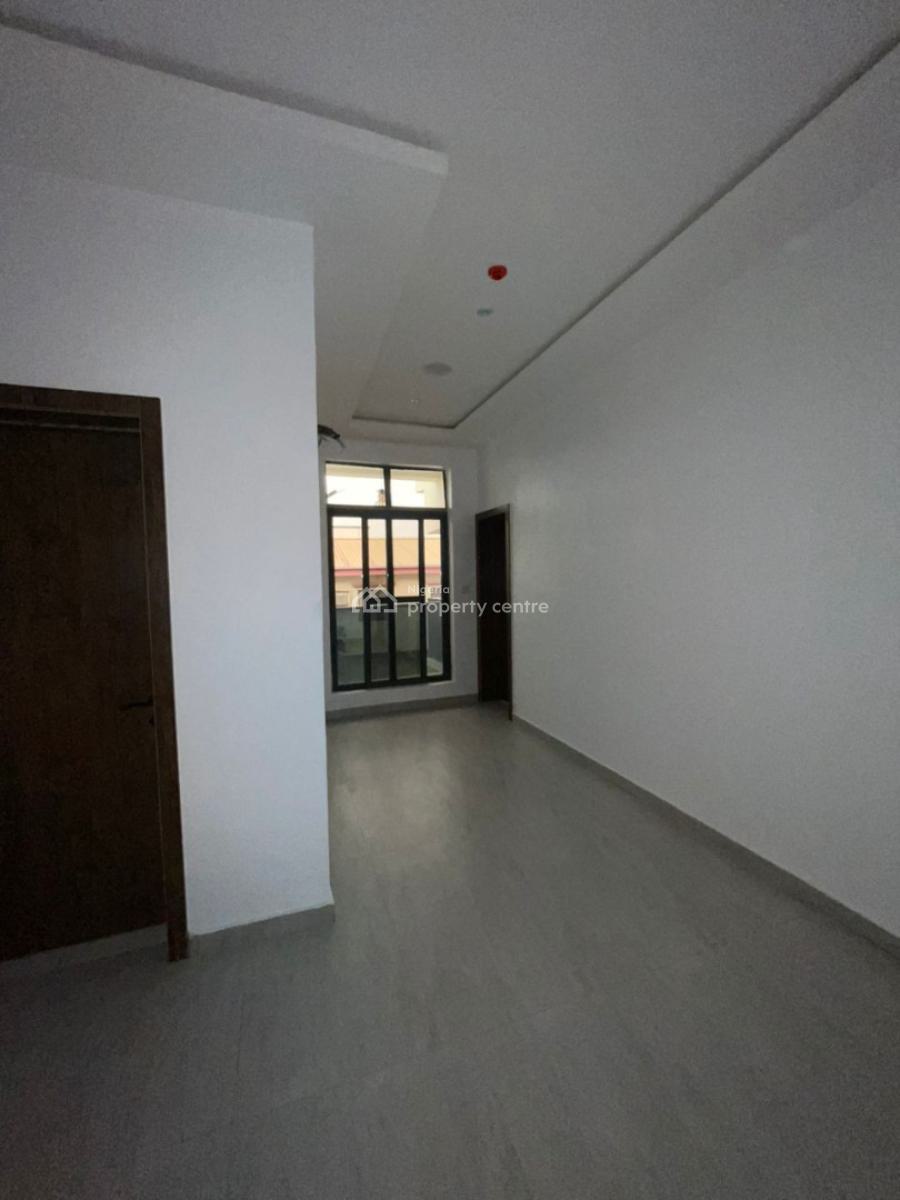 Stunningly 4 Bedroom Semi Detached Duplex with Bq, Lagos, Magodo, Lagos, Semi-detached Duplex for Sale