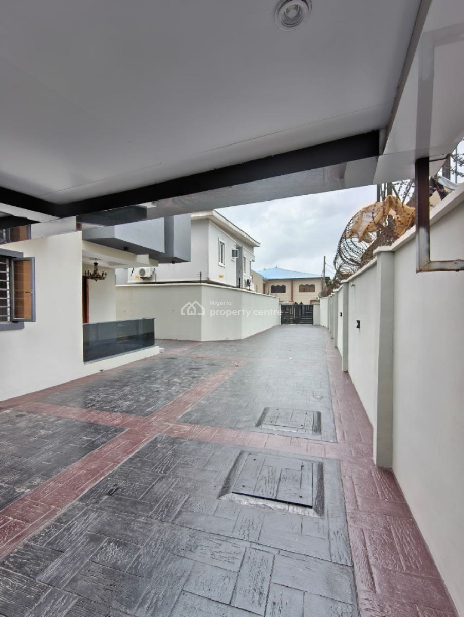5 Bedroom Fully Detached Duplexes with Bq, Lagos, Gra Phase 2, Magodo, Lagos, Detached Duplex for Sale