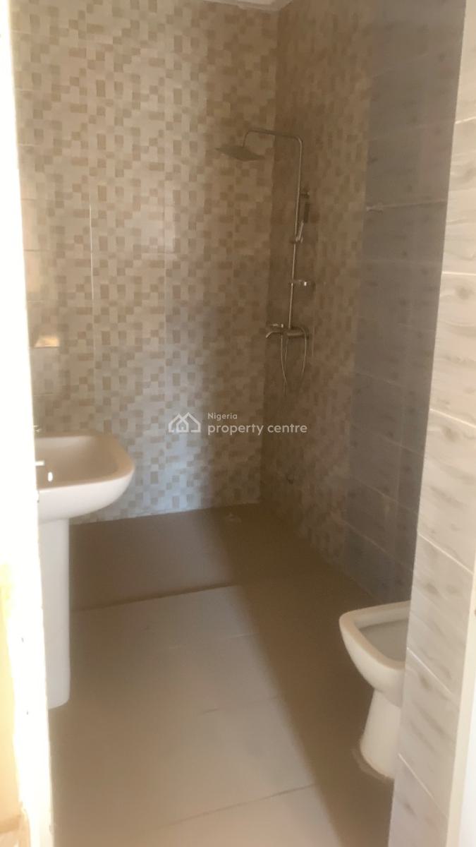 Exclusive 4 Bedroom Apartment with Bq, Wuye Dakibiyu After Kia Academy, Wuye, Abuja, Flat / Apartment for Rent