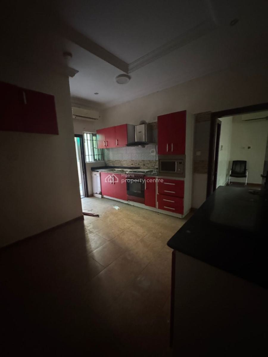Really Nice 4 Bedrooms Semi Detached Duplex with Inbuilt B/q, Lekki Phase 1, Lekki, Lagos, Semi-detached Duplex for Rent