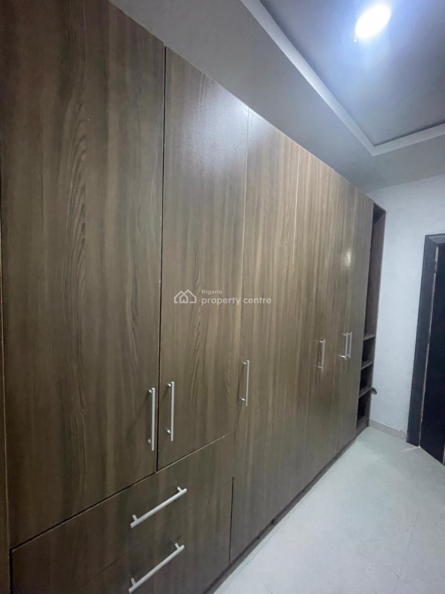 5 Bedroom Duplex with 2 Bqs in a Secure Environment, Lagos, Gra Phase 2, Magodo, Lagos, Detached Duplex for Sale