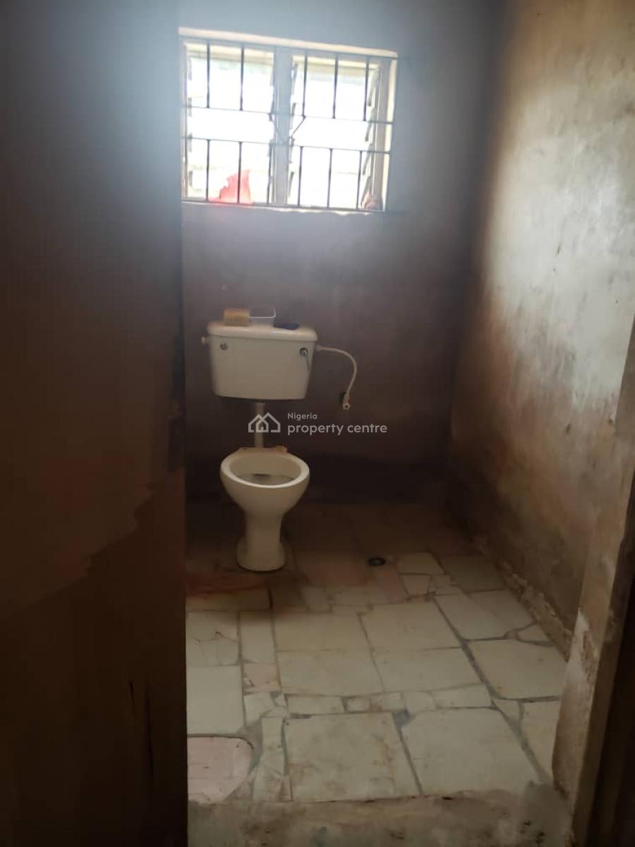 a Spacious Mini Flat, Martins Estate Alagbole Area, Ojodu Berger, Ojodu, Lagos, Mini Flat (room and Parlour) for Rent