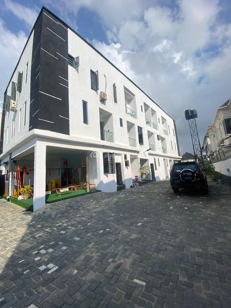 Lovely 2 Bedroom Apartment  with Communal  Pool,gym in a Secure Estate, Ologolo, Lekki, Lagos, Flat / Apartment for Sale