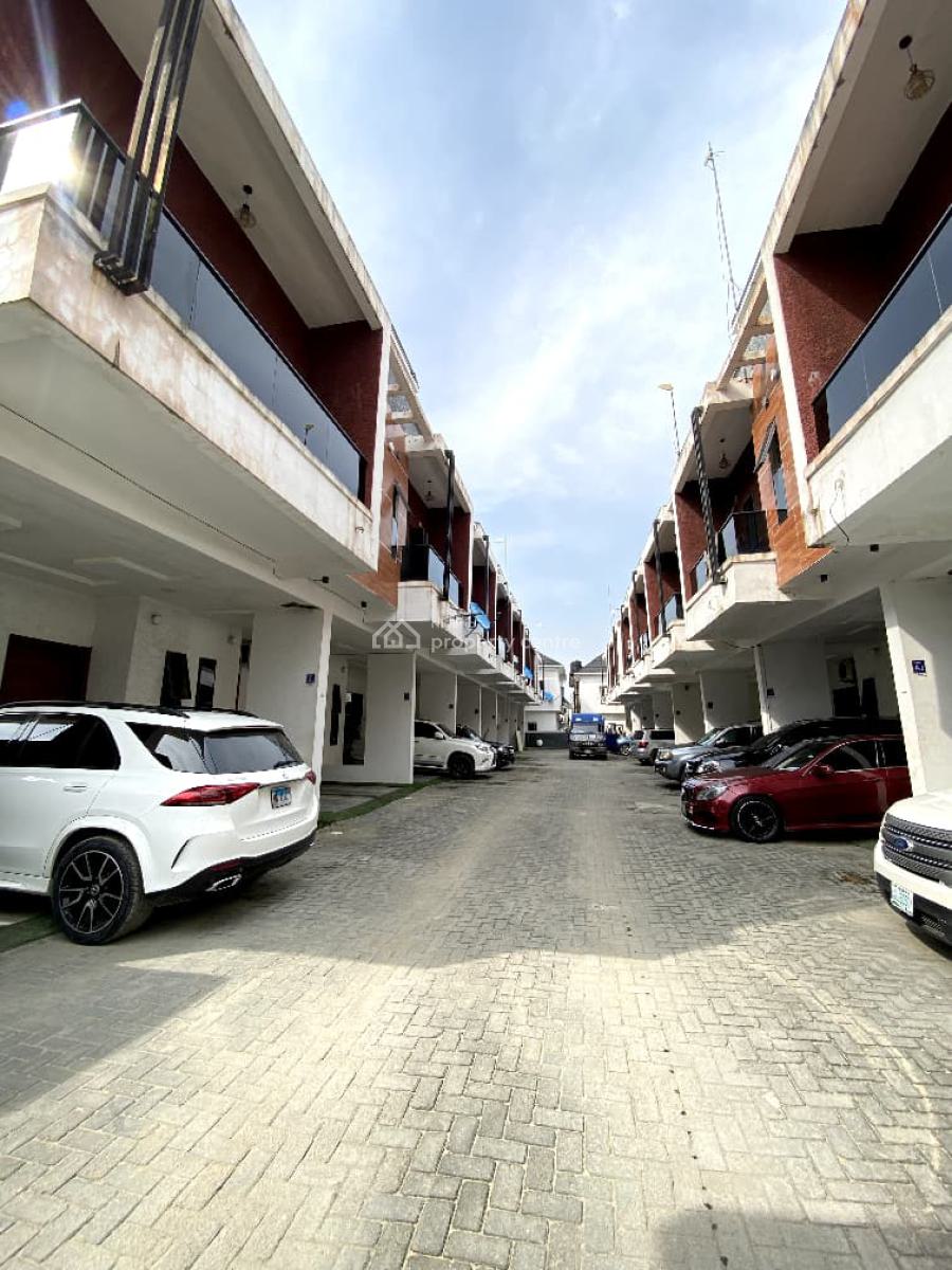 Classic 3 Bedroom Terraced  Duplex in a Secure Estate, Ikota, Lekki, Lagos, Terraced Duplex for Rent