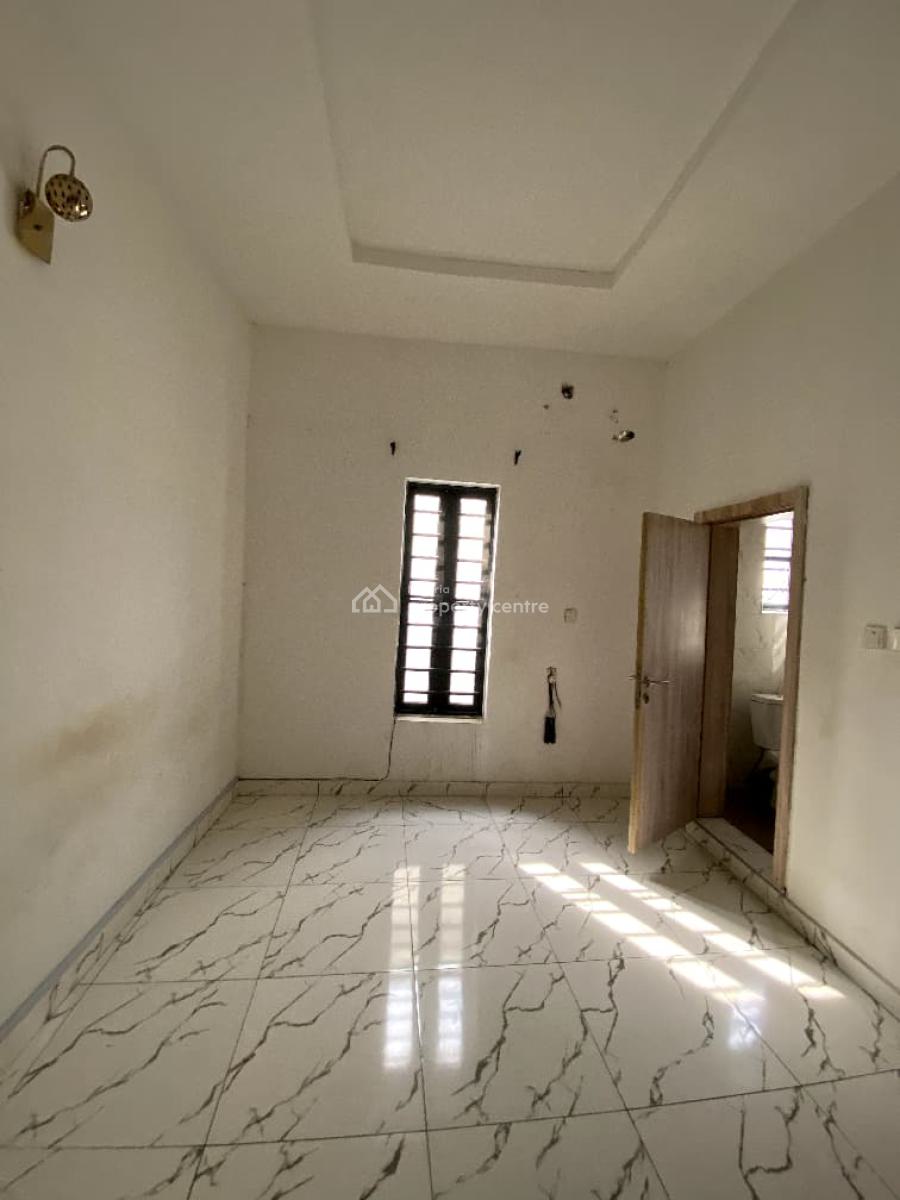 Classic 3 Bedroom Terraced  Duplex in a Secure Estate, Ikota, Lekki, Lagos, Terraced Duplex for Rent