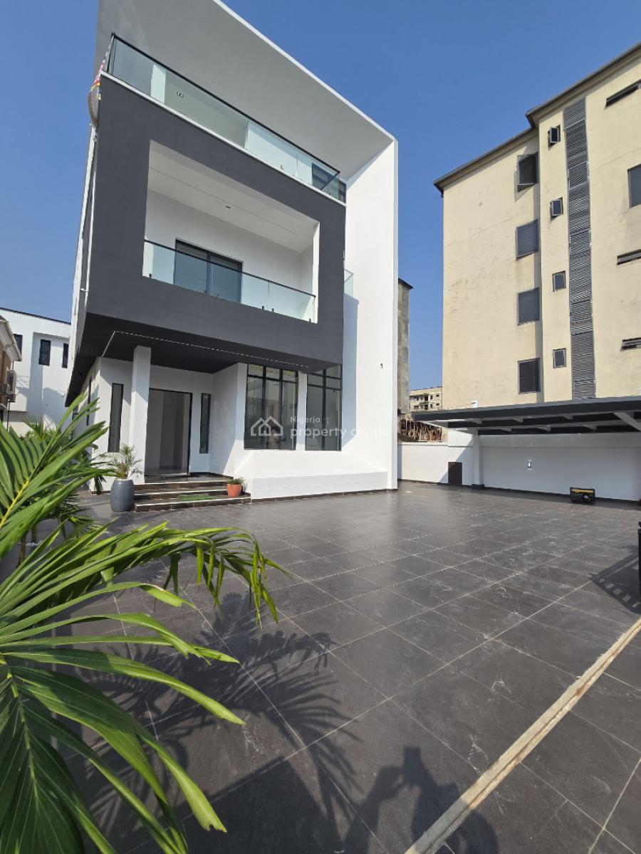 6 Bedroom House with Every Feature You Like, Megamound Estate, Ikota, Lekki, Lagos, Detached Duplex for Sale