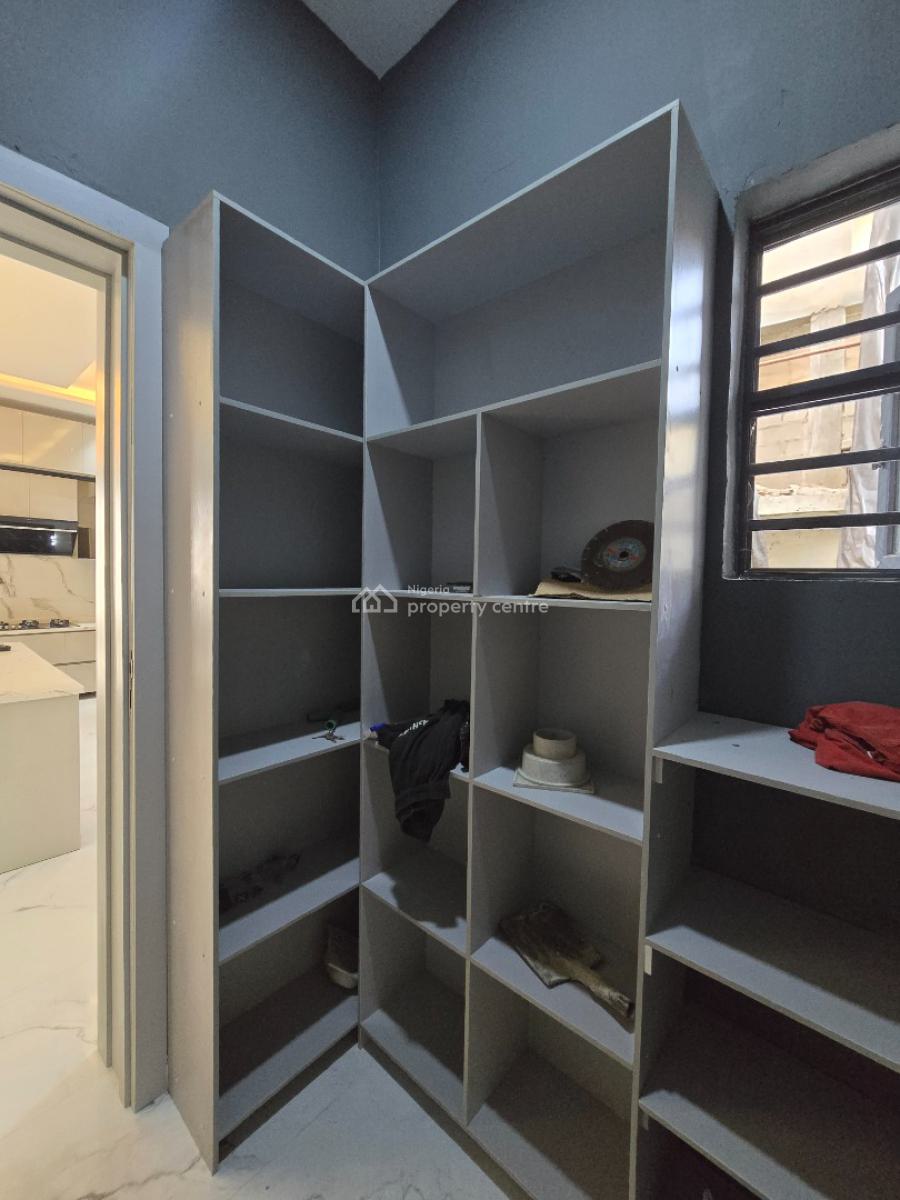 6 Bedroom House with Every Feature You Like, Megamound Estate, Ikota, Lekki, Lagos, Detached Duplex for Sale