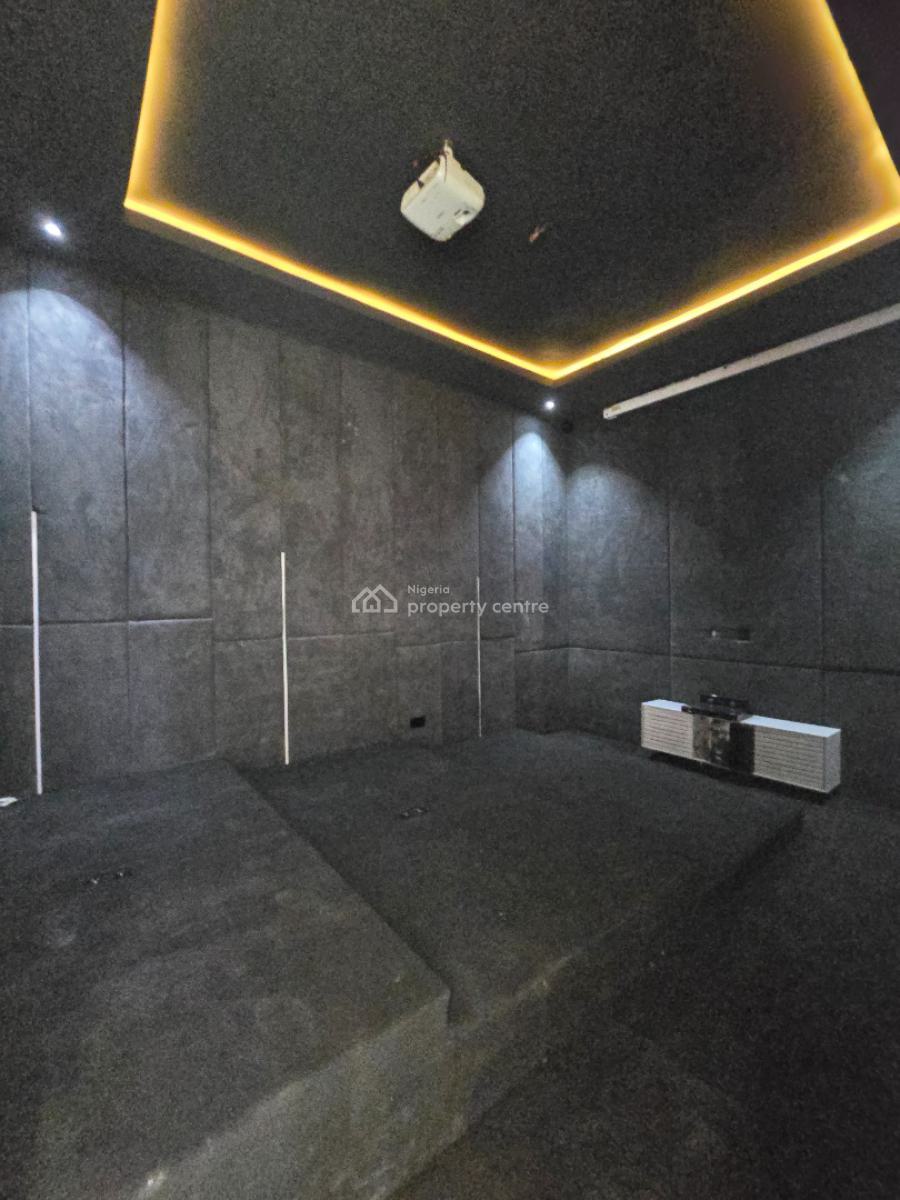 6 Bedroom House with Every Feature You Like, Megamound Estate, Ikota, Lekki, Lagos, Detached Duplex for Sale