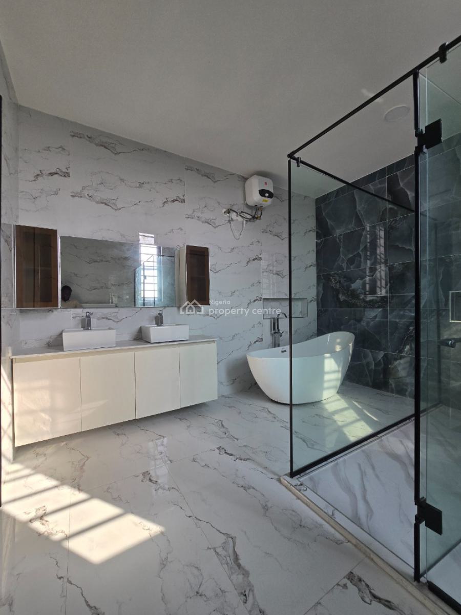 6 Bedroom House with Every Feature You Like, Megamound Estate, Ikota, Lekki, Lagos, Detached Duplex for Sale