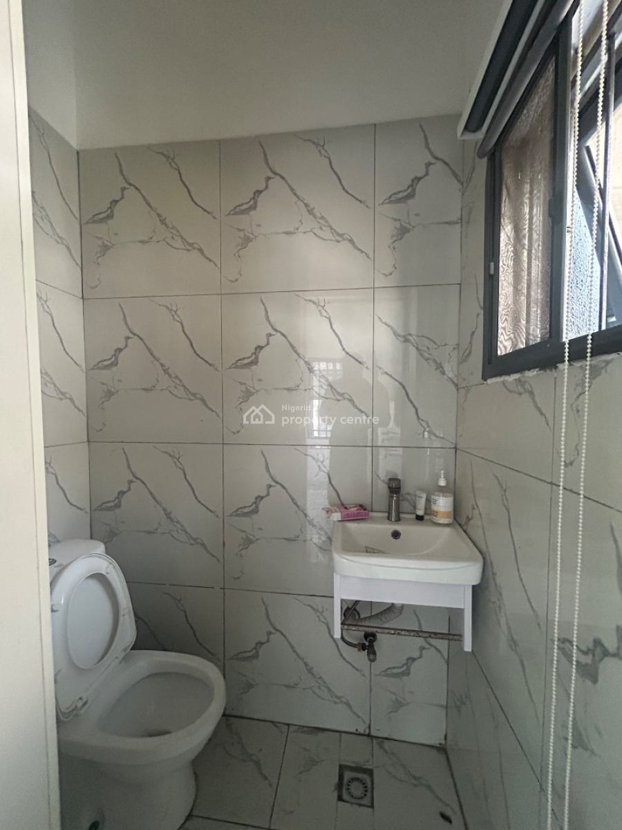 Well Maintained Three (3) Bedroom Terraced Duplex, Ikate, Lekki, Lagos, Terraced Duplex for Rent