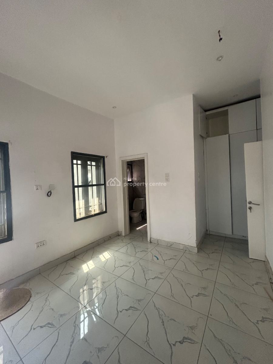Well Maintained Three (3) Bedroom Terraced Duplex, Ikate, Lekki, Lagos, Terraced Duplex for Rent