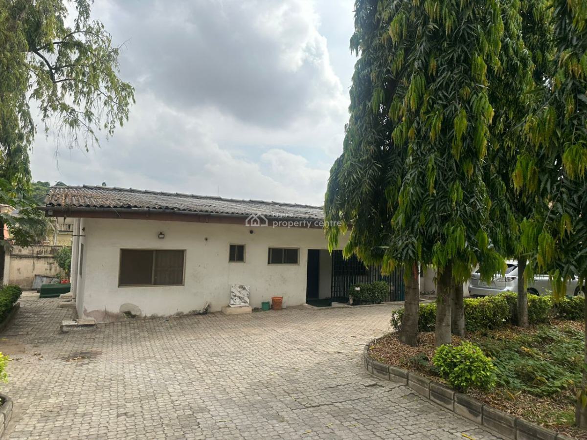 5 Bedroom Detached Bungalow, Tunji Bello Street, Ikolaba Gra, Ibadan, Oyo, Detached Bungalow for Sale