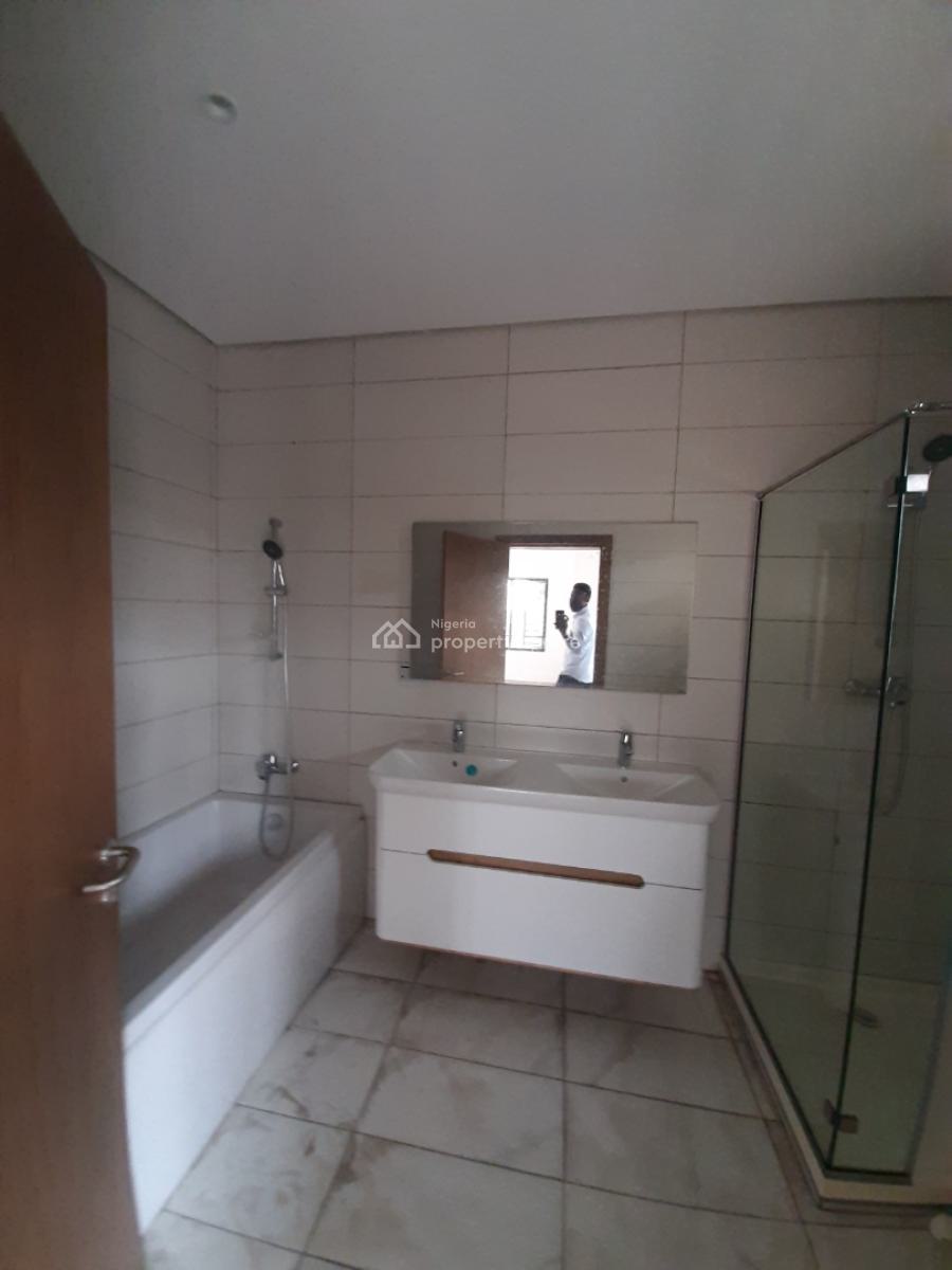 5, Lekki Phase 1, Lekki, Lagos, Terraced Duplex for Rent