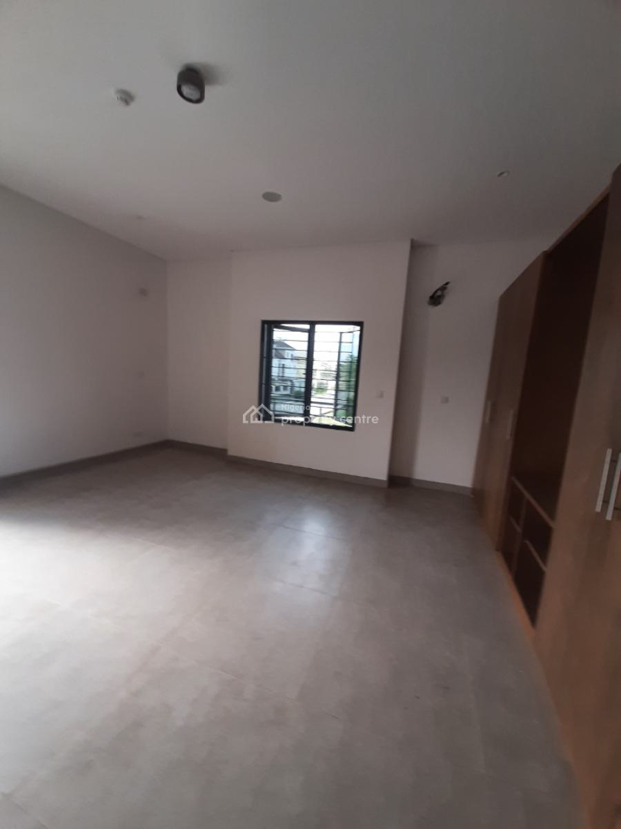 5, Lekki Phase 1, Lekki, Lagos, Terraced Duplex for Rent