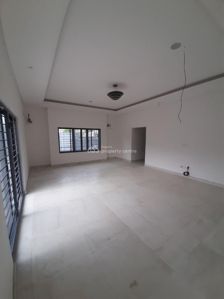 5, Lekki Phase 1, Lekki, Lagos, Terraced Duplex for Rent