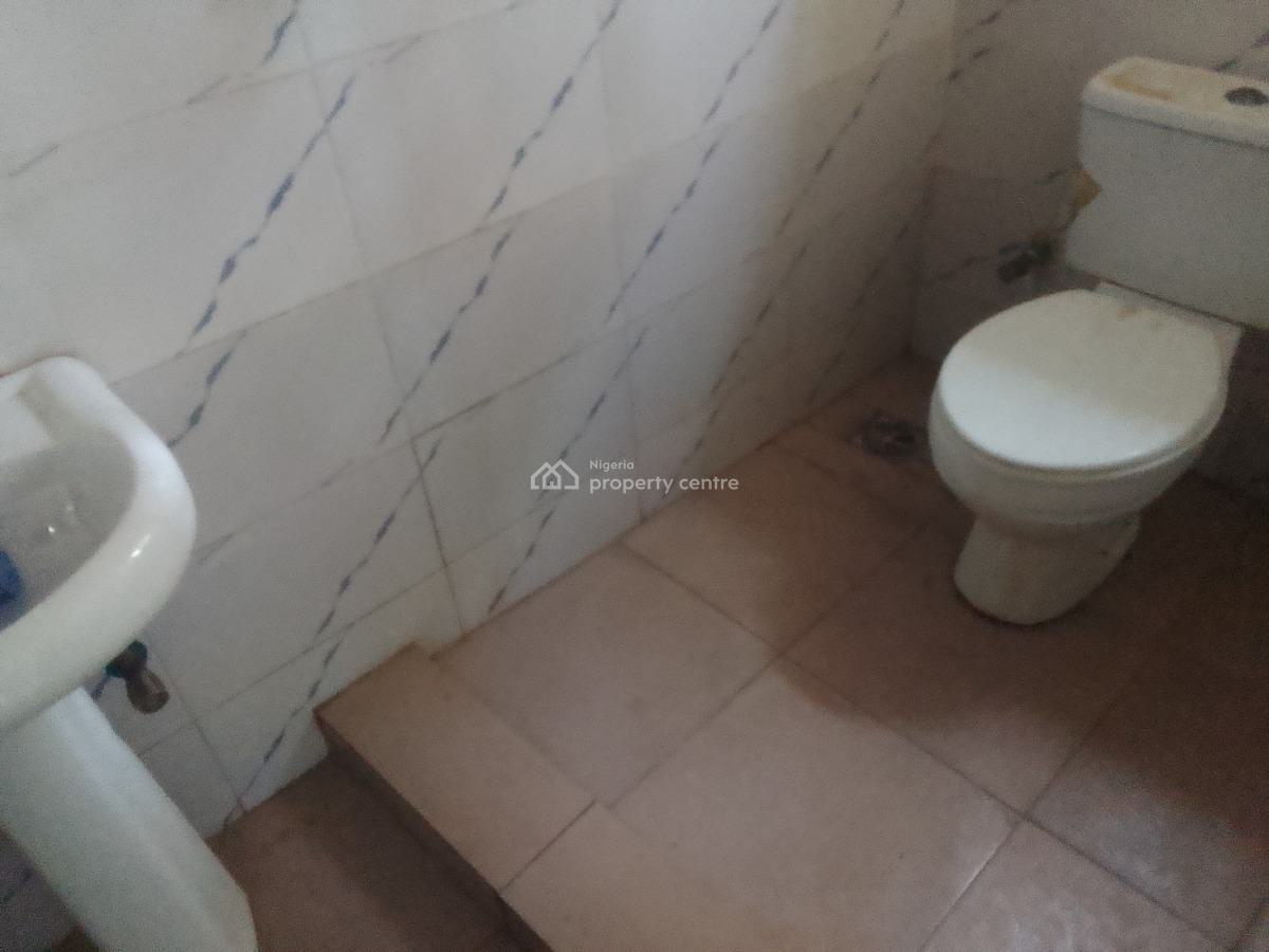 Spacious Luxury 1 Bedroom Flat with Excellent Features, Victory Estate, Ogombo, Ajah, Lagos, Mini Flat (room and Parlour) for Rent