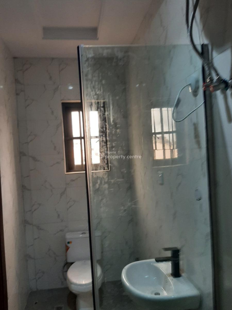 2, Lekki Phase 1, Lekki, Lagos, Flat / Apartment for Sale