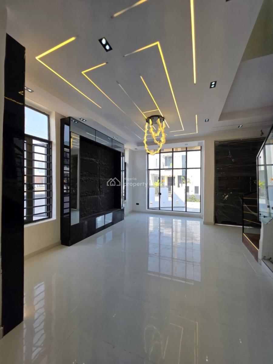 Executive Luxurious 5-bedrooms Deluxe Fully Detached Triplex with Bq, Ajah, Lekki, Lagos, Detached Duplex for Sale