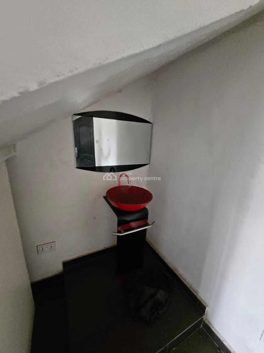 4 Bedroom Semi Detached Duplexes, Lagos, Anthony, Maryland, Lagos, Semi-detached Duplex for Sale